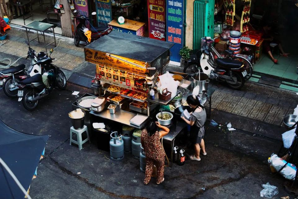 Bàn ăn tại Tàu Hủ Singapore 1995